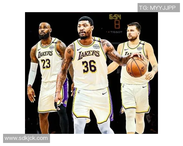 斯马特谈加盟湖人动机强调防守是卢卡招募我的关键原因 斯马特谈加盟湖人动机强调防守是卢卡招募我的关键原因