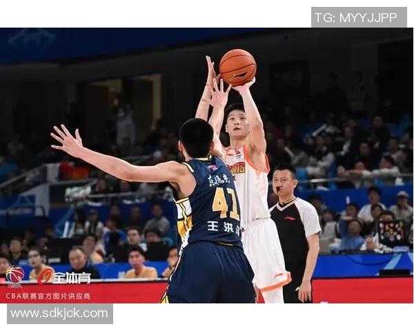 CBA俱乐部杯D组广东东阳光对阵江苏肯帝亚名单公布