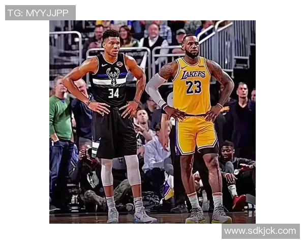 文胖：联盟各队都在观望字母哥，目前有些交易谈判已经停滞